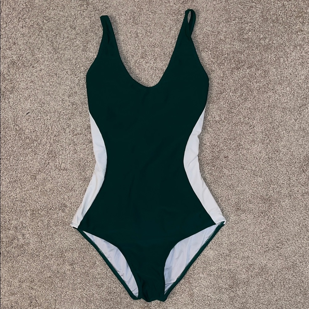 Slimming LilyLove Green and White Swimsuit